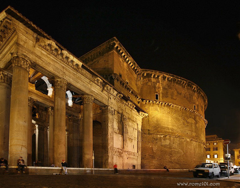 The Pantheon at night         