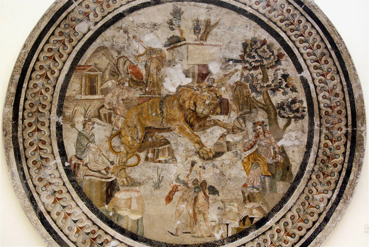 Round mosaic with lion from Pompeii