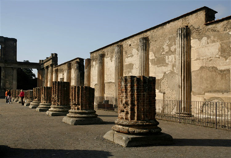 Basilica, Pompeii